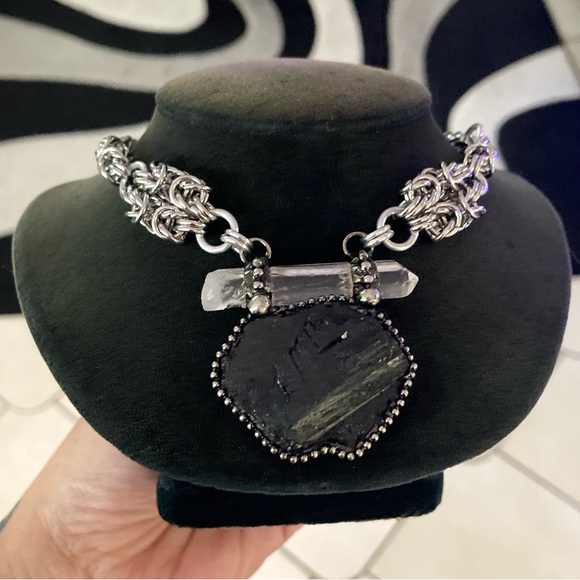 Natural black tourmaline & clear crystal quartz charm boho goth maille necklace - Picture 9 of 13